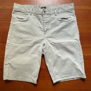 H&M Khaki Slim Fit Shorts (34)